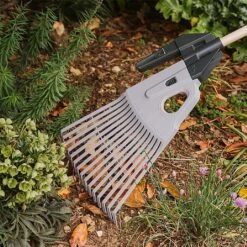 Kent & Stowe 3-in-1 Garden Rake -Elho Shop 1193048 2