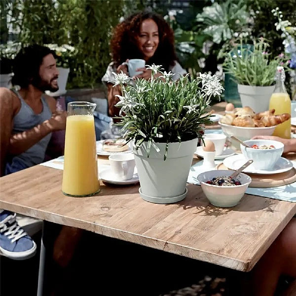 Elho Loft Urban Round Planter 30cm Warm Grey 3 Elho Loft Urban Round Planter 30cm Warm Grey