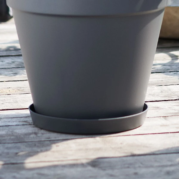 Elho Loft Urban Round Saucer 41cm 4 Elho Loft Urban Round Saucer 41cm - Image 2